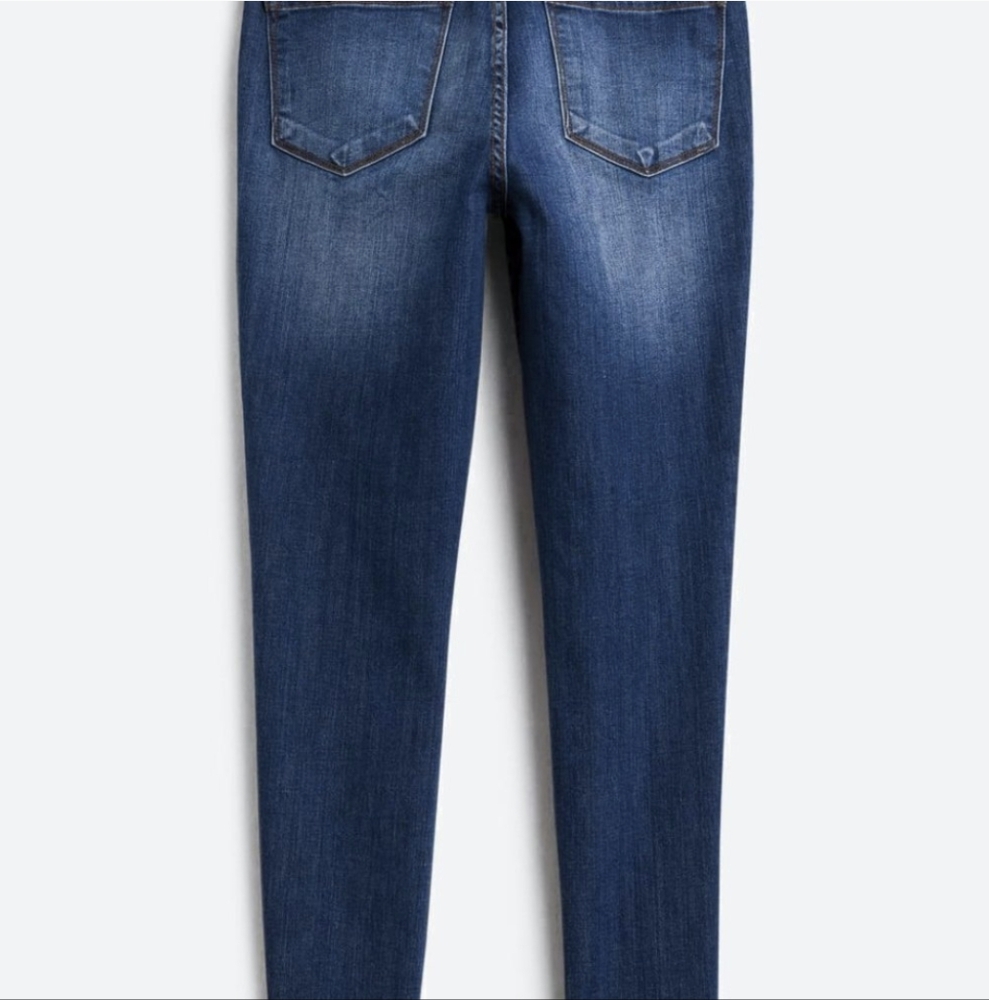 STS BLUE Ellie Skinny 10" High Rise Jean- 4 - Picture 9 of 10
